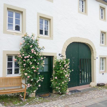 Living-In-History: Historischer Charme Und Design Dudeldorf Exteriör bild