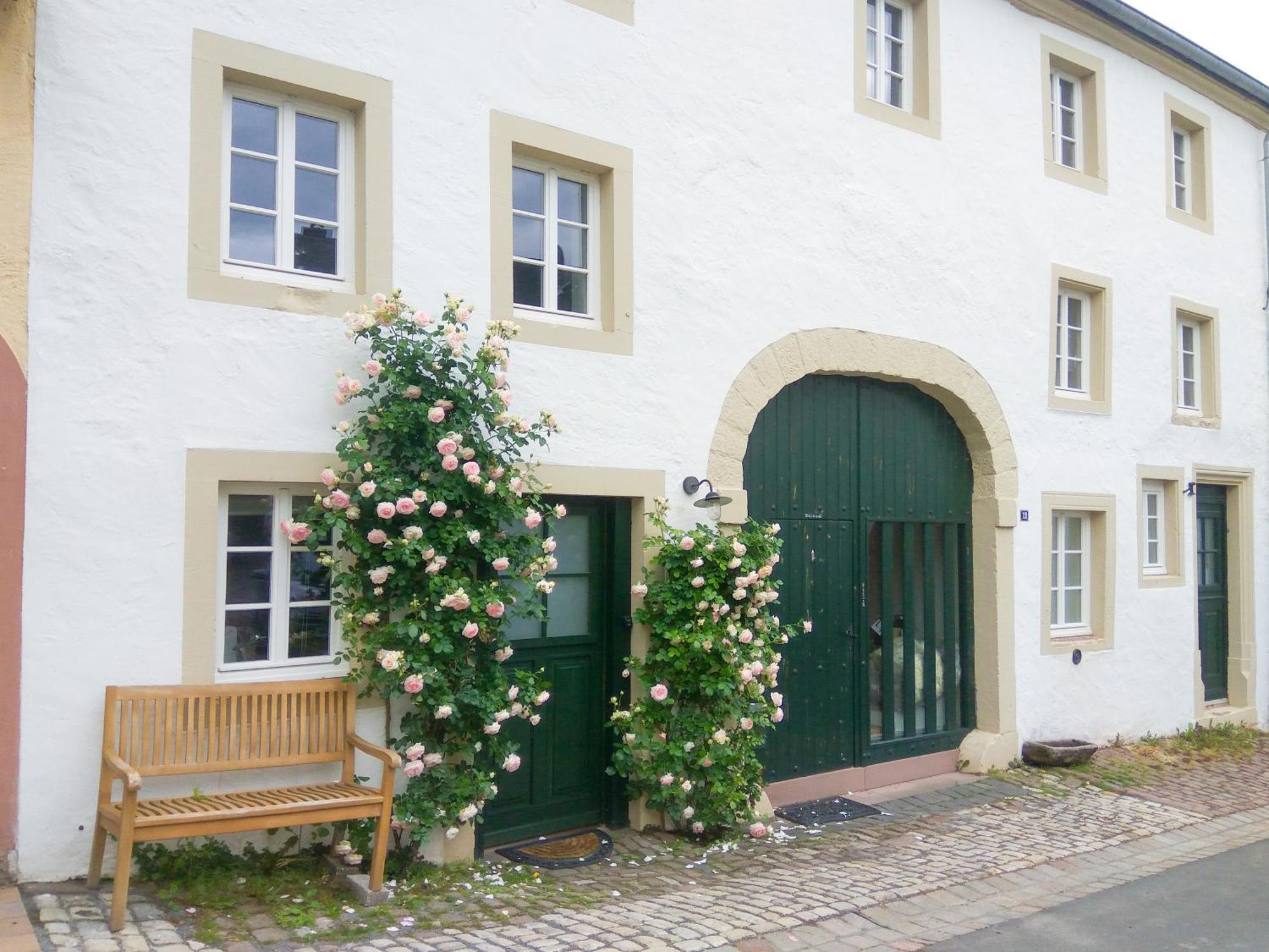 Living-In-History: Historischer Charme Und Design Dudeldorf Exteriör bild